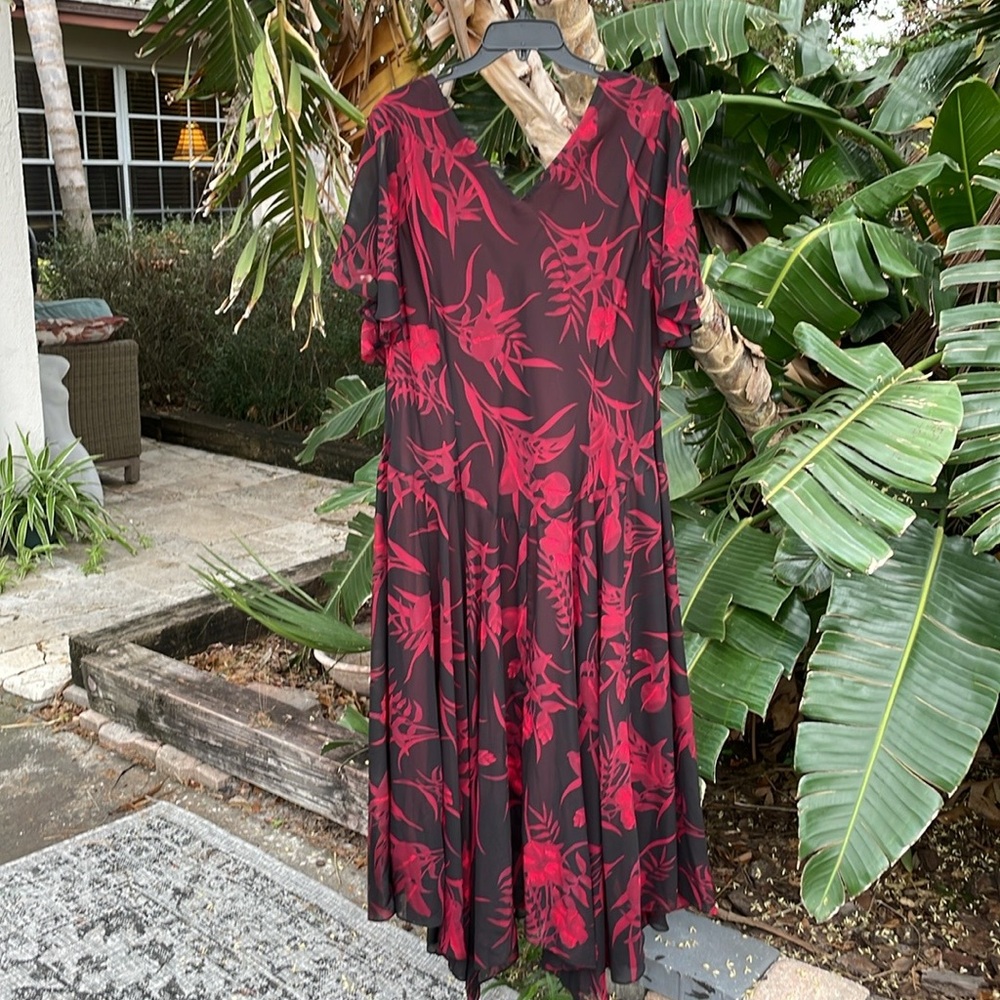 Beaded, dark floral, asymmetric, or handkerchief hem dress - Picture 3 of 8